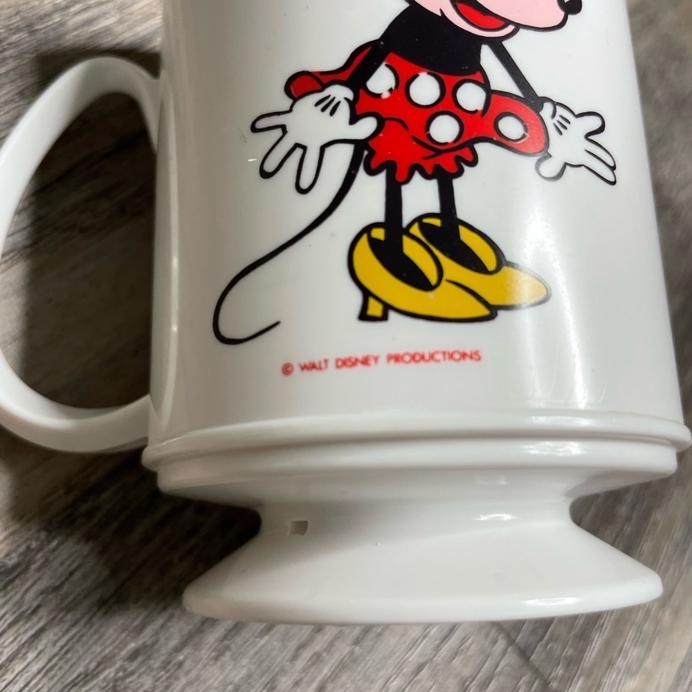 Vintage Mickey and Minnie Mouse Plastic Mug - Picture 3 of 5